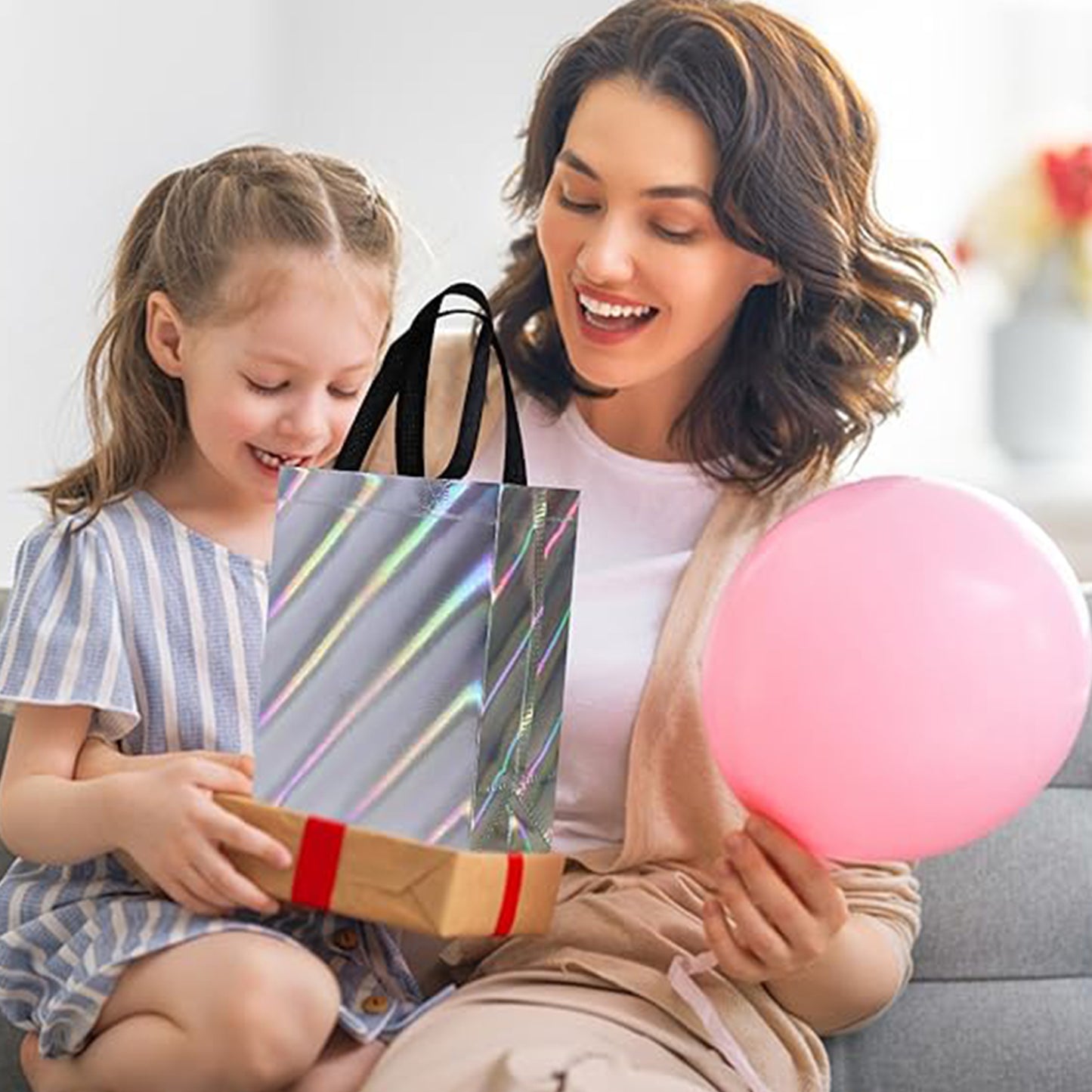 Birthday Gift Bag Reusable Party Gift Bags (1 Pc Mix Design)